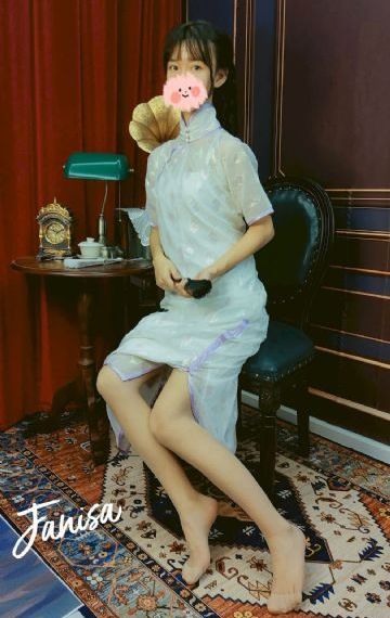 国产骚女户外勾引_BD韩语HD高清在线观看