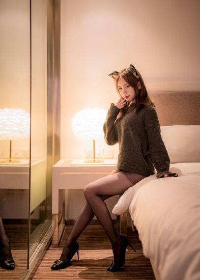 欧美另类爆乳乳妇_免费手机在线看片
