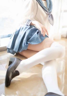 国产边摸边吃奶边做爰_国产剧免费观看视频