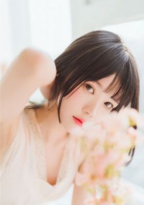 男医生把我腿打开摸到高潮_国产剧电影在线看